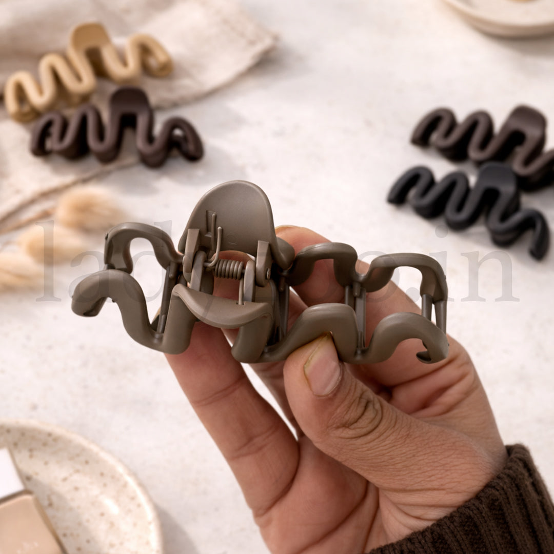 Korean Simple Elegant Acrylic Hair Clips High Quality Women's Wavy Hair Shark Clip