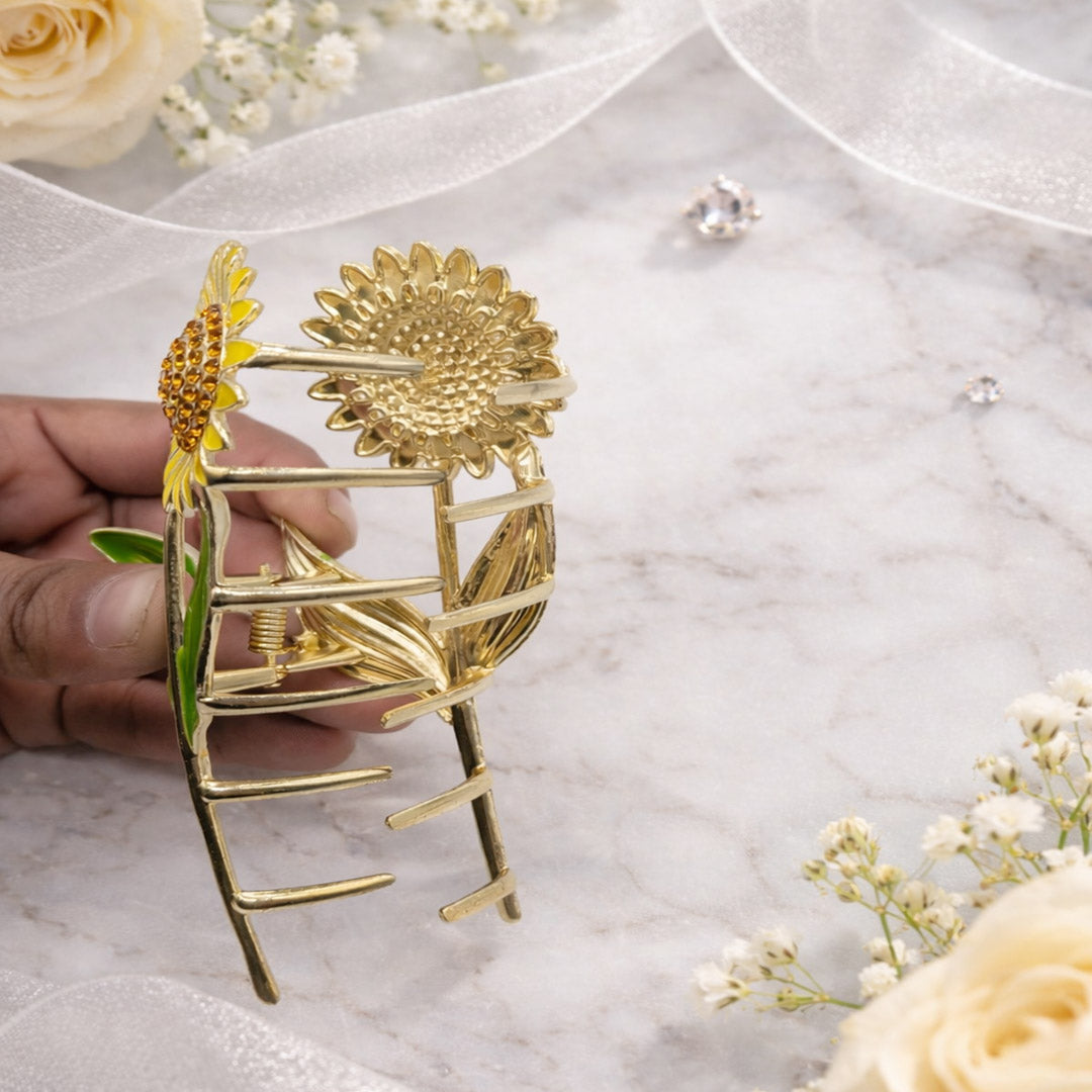 Golden Sunflower Enamel Brooch Pin – Elegant Floral Statement Accessory