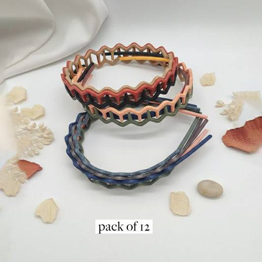 Matte Zigzag Wide-Tooth Hair Claw Clip – Minimalist Wave Design